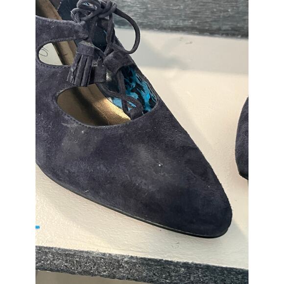 Lord & Taylor Navy Suede Lace-Up Cutout Kitten Heels Olivette 7M Retro - Picture 9 of 13